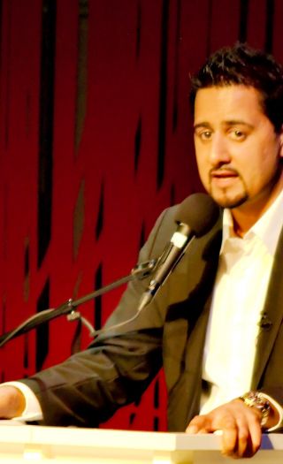 Abid Raja: «Hva er det som gjør at noen ikke klarer å se at islam handler om fred og forsoning, ikke aggresjon?»
