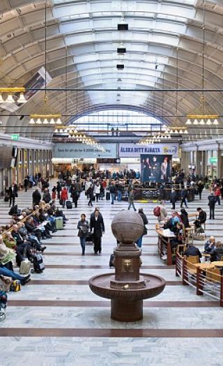 Stockholm Centralstation, et yndet sted for muslimske predatorer