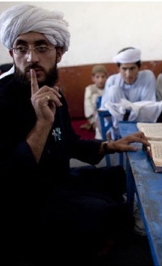 Gode muslimer gjør sitt beste for å skjule islams ondskap for Kafir.