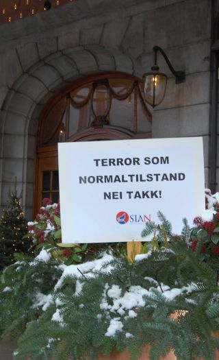 Trygt og godt på Grand Hotel? Neppe. Berikelsen er her, med veldig harde pakker.