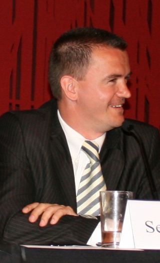 Senaid Kobilica (Av Akershus Venstre - https://www.flickr.com/photos/akershusvenstre/5737221538, CC BY-SA 2.0, https://commons.wikimedia.org/w/index.php?curid=16179833)